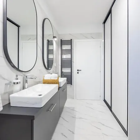 House Lipa With Private Pool *