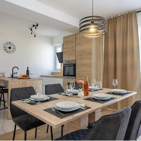 House Lipa With Private Pool * Skabrnje