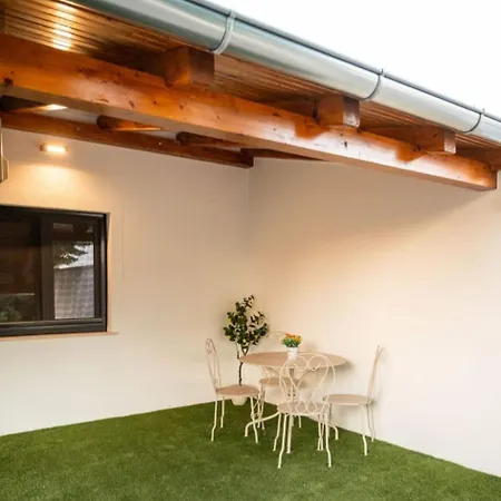 House Lipa With Private Pool Villa *