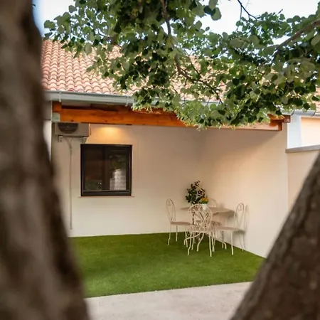 别墅 House Lipa With Private Pool *