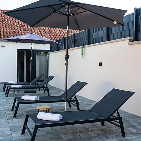 House Lipa With Private Pool *