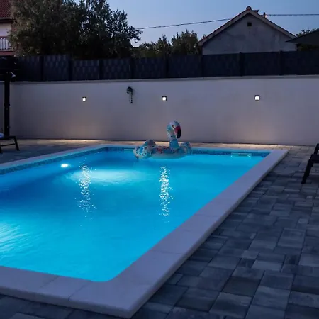 House Lipa With Private Pool Villa Skabrnje